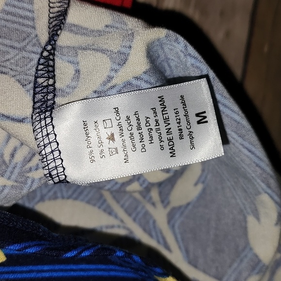 Lularoe Randy - Picture 3 of 3